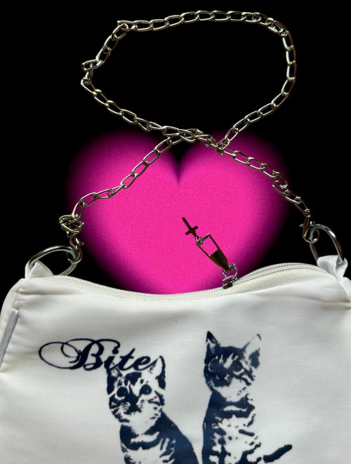 Bite Mе Cat Print Bag – Y2K Alt Girl Shoulder Purse with Chain Strap